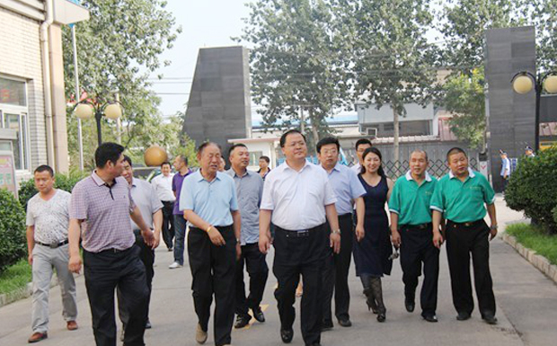 發(fā)展不忘本，心系家鄉(xiāng)情——尹市長(zhǎng)蒞臨我公司實(shí)地訪問